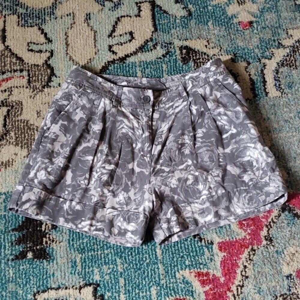 H&M Monochrome Shorts  